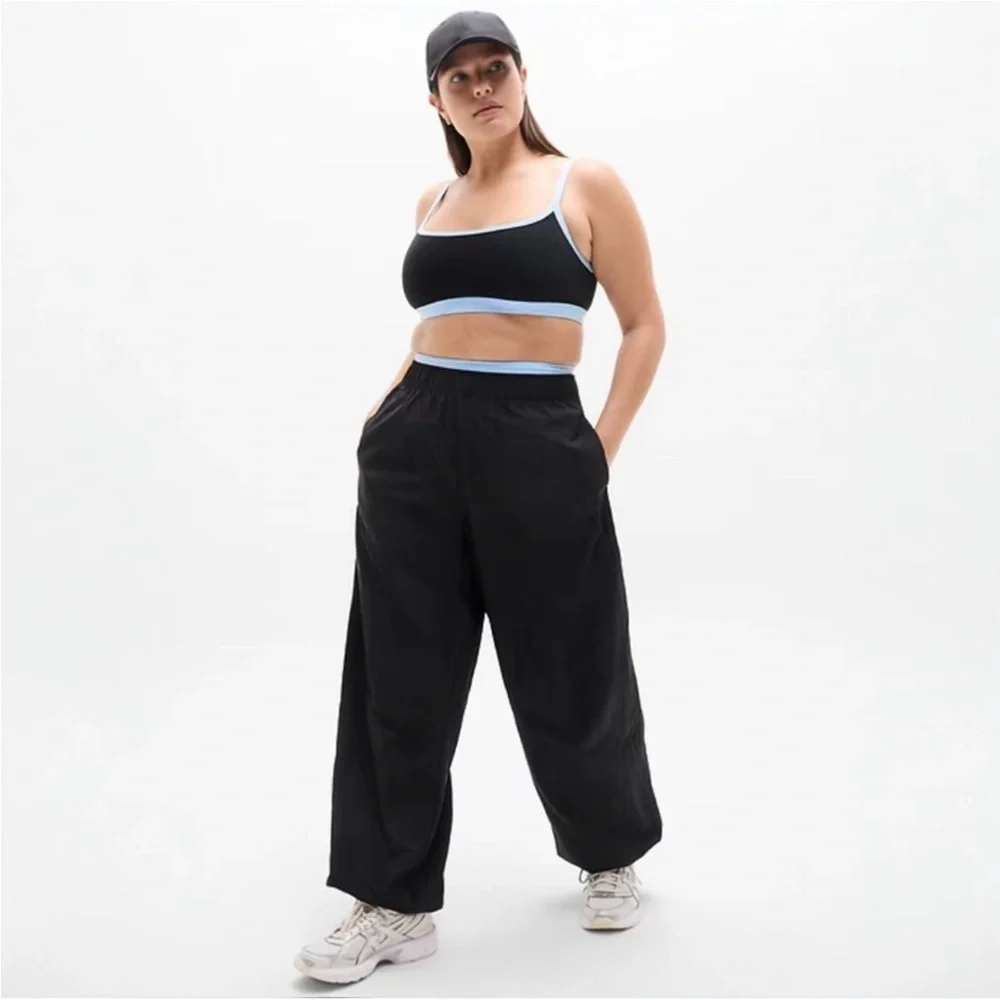 Athleta Square Neck Bra A-C NWT LARGE BLACK - Picture 3 of 7